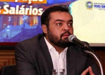 Cláudio Castro anuncia reajuste de cerca de 10% a partir de fevereiro para todo o funcionalismo público