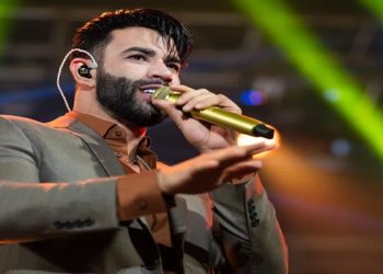 Empresário aproveita sucesso de celular 'vazado' em música de Gusttavo Lima para promover corrente solidária