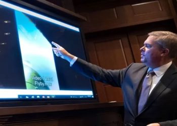 Ovnis: as incomuns imagens de ‘fenômenos aéreos inexplicáveis’ mostradas no Congresso dos EUA